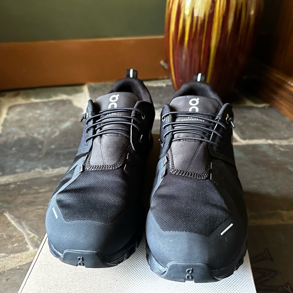 On Running Clouds Waterproof running shoe size 10.5 - Picture 2 of 6